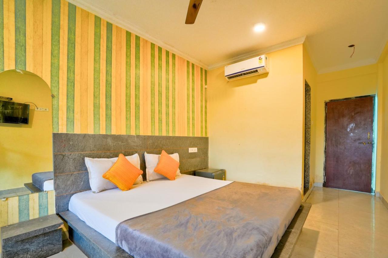 Swastic Hotel At Calangute Goa Exterior photo
